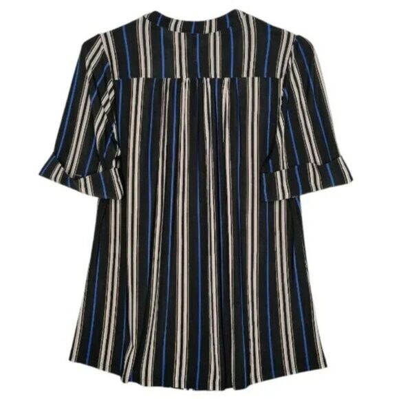 Cocomo Women's Plus Size 2X Black Multi Stripe Print Pintuck Short Sleeve Top - Picture 2 of 7